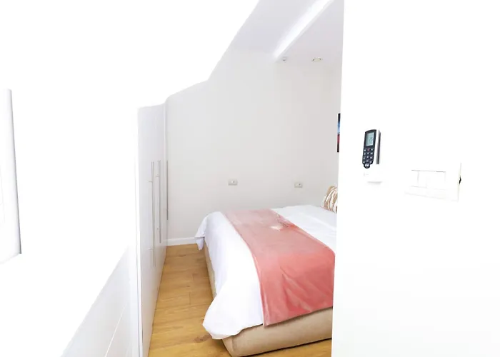 Class Porcelan Apartment Tirana