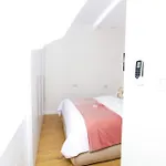 Class Porcelan דירה טיראנה