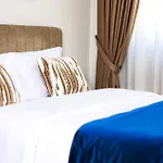 Class Porcelan טיראנה