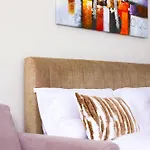 Class Porcelan טיראנה