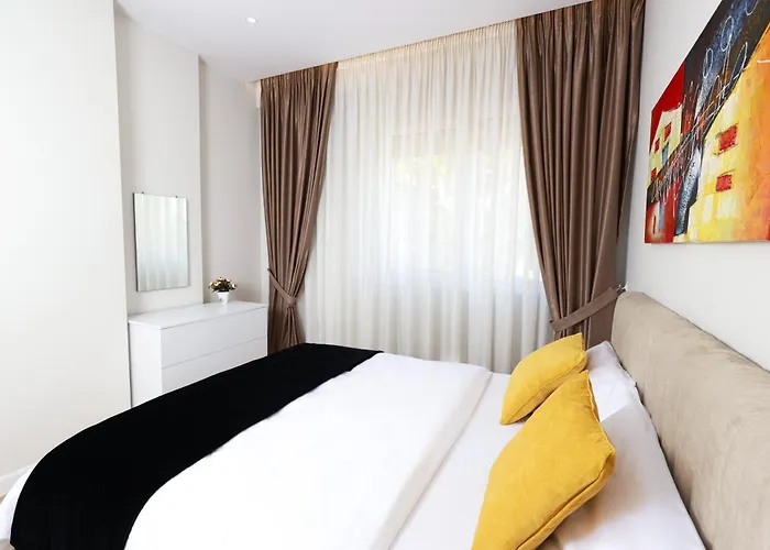 Class Porcelan Apartment Tirana